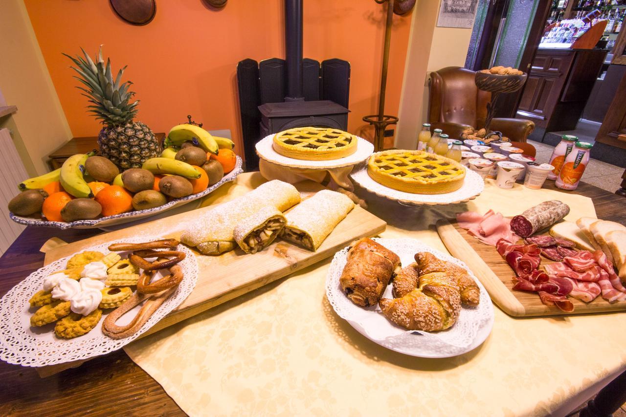 Ristorante Buasca Ξενοδοχείο Cuorgnè Εξωτερικό φωτογραφία
