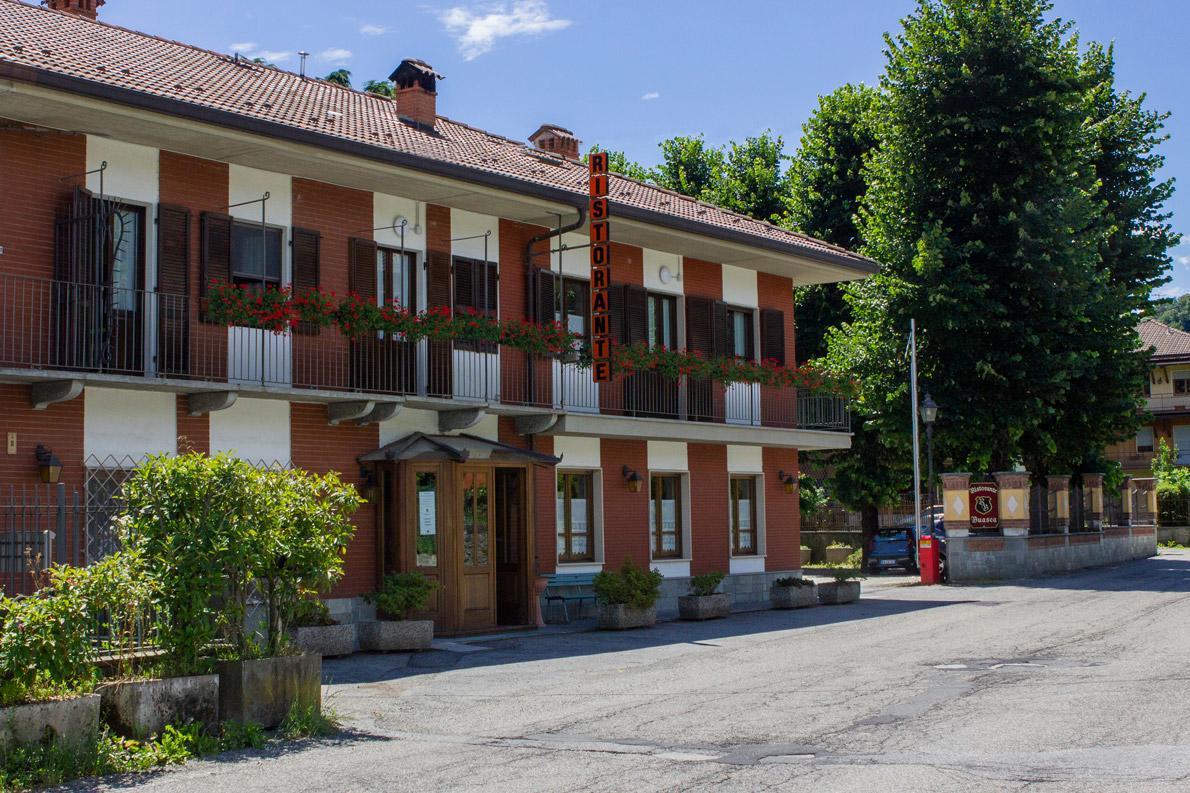 Ristorante Buasca Ξενοδοχείο Cuorgnè Εξωτερικό φωτογραφία